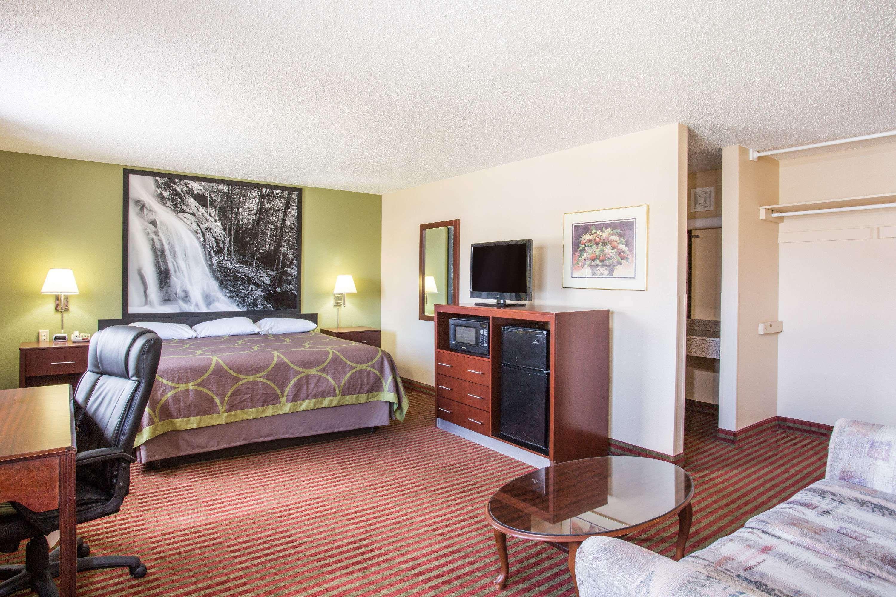 Super 8 By Wyndham Harrisonburg Motel Kültér fotó