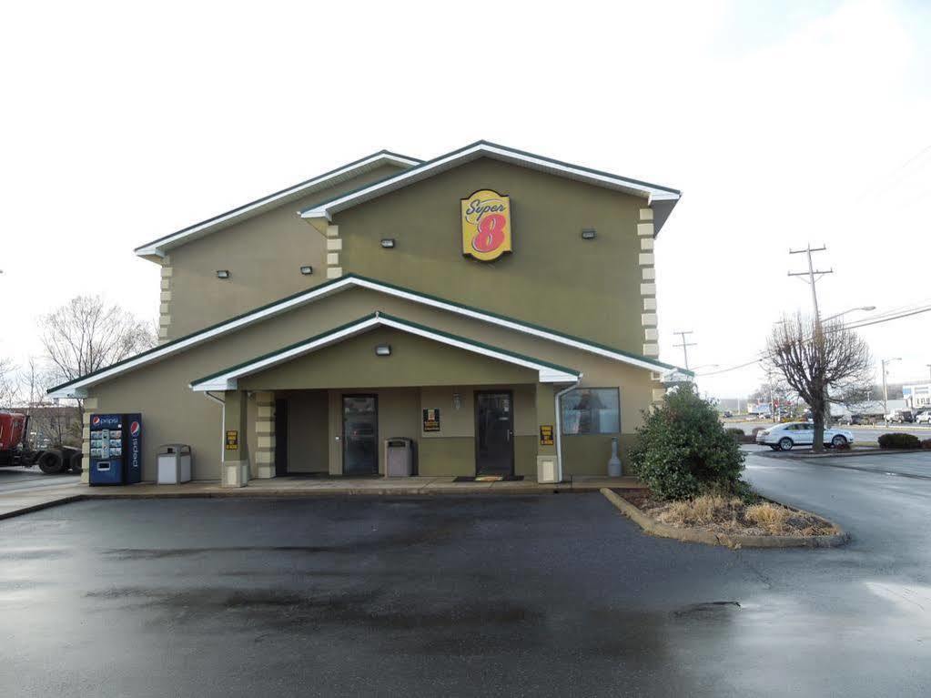 Super 8 By Wyndham Harrisonburg Motel Kültér fotó